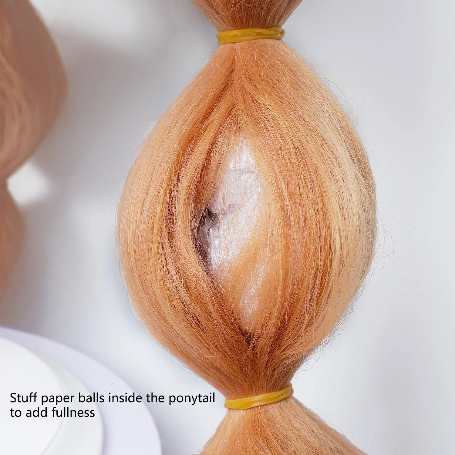 Cosplay Wig Nijisanji Virtual VTuber Kumo no Ko Anime Wig Female Anime Game Role-Play Wig Orange Synthetic Wig with Bangs